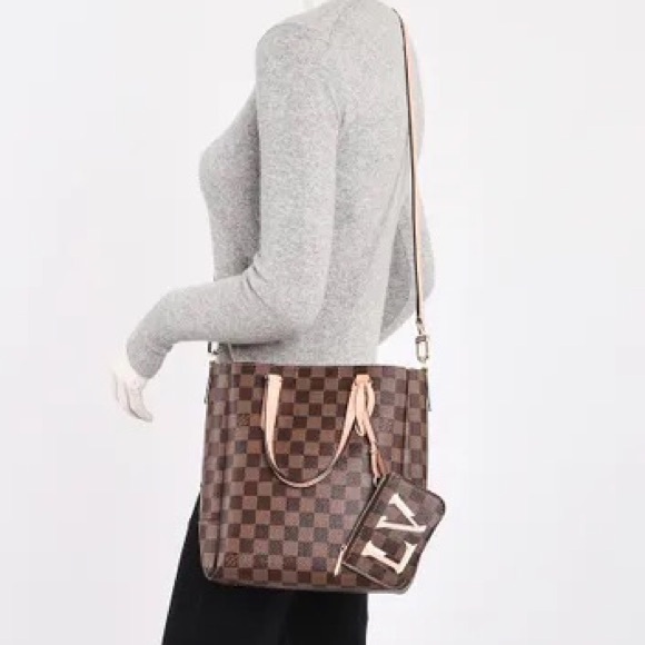 💎 GORGEOUS 💎 LOUIS VUITTON BELMONT LIKE NEW WITH RECEIPT RARE BAG - Picture 3 of 15